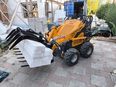 Rakodó, árokásó - 101